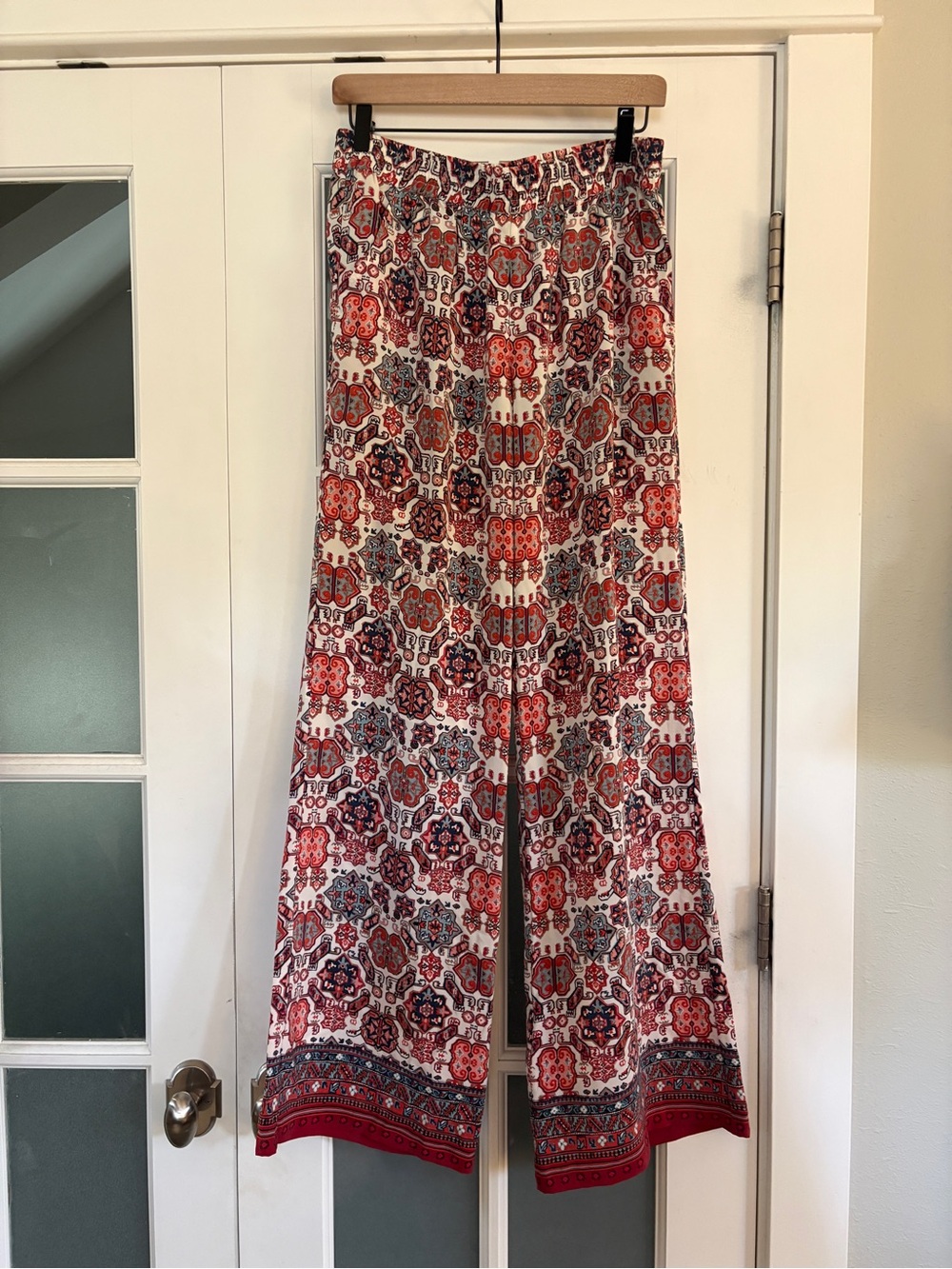 Joie Silk Patterned Pants size M